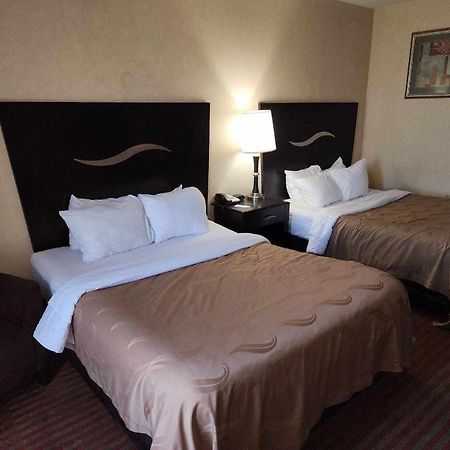 Quality Inn & Suites Сомерсет Экстерьер фото