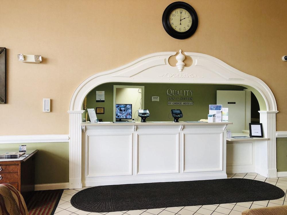 Quality Inn & Suites Сомерсет Экстерьер фото